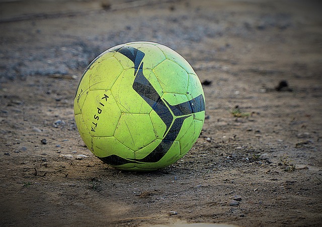 面对这样严 面对这样严